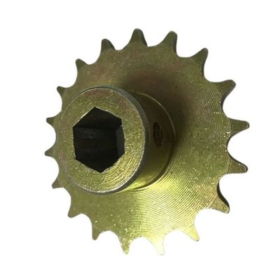 La lingotière de moulage au sable d'OEM partie le pignon galvanisé jaune de fonte pour des pièces de semoir